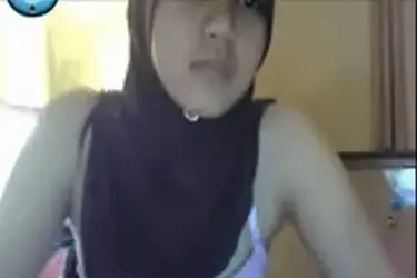 Gadis Mulus Cantik Pasrah Kasur Kursi Hot poster